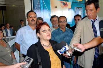 Κυβερνητική πολιτική και επιχειρηματίες συνδέονται άμεσα, λέει η Αλ.Παπαρήγα