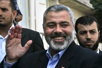 Πυρ εναντίον συγκεντρωμένου πλήθους άνοιξαν σωματοφύλακες του Χανίγιε