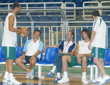 Ο Παναθηναϊκός 95-80 τον Ερυθρό Αστέρα-Κόντρα στο Μαρούσι για την πρωτιά
