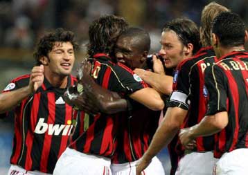 Τρίτη αγωνιστική με ντέρμπι Ρόμα-Ίντερ και τη Μίλαν έτοιμη να «σβήσει» την ποινή