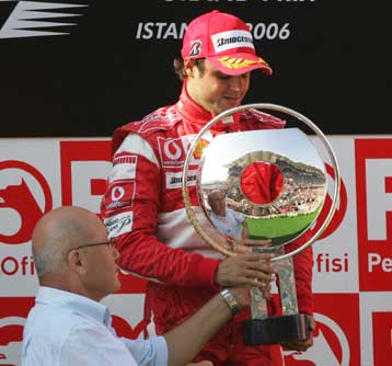 Πρόστιμο «μαμούθ» στους διοργανωτές του τουρκικού Grand Prix για το «σόου» με Ταλάτ