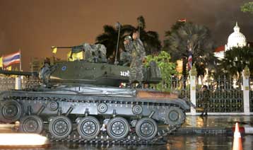 Στρατιωτικό νόμο κήρυξαν στην Ταϊλάνδη οι Ένοπλες Δυνάμεις της χώρας