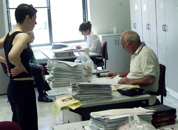 «Φρένο» του ΣτΕ στην επιβολή ενιαίου προστίμου στην έκδοση και λήψη πλαστών τιμολογίων