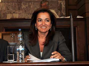 Συνεχίζει τις διμερείς επαφές της στα Ηνωμένα Έθνη η Ντόρα Μπακογιάννη