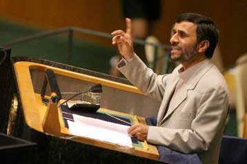 Λάβρος κατά Αμερικής και Βρετανίας ο Αχμαντινετζάντ στη Γενική Συνέλευση του ΟΗΕ