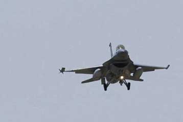 Επανήλθαν στο Αιγαίο τα τουρκικά μαχητικά αεροσκάφη