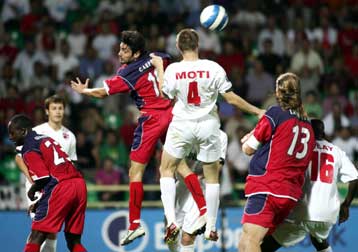 Αήττητη για όγδοο αγώνα η Ντιναμό Βουκουρεστίου μετά το 1-0 επί της Στεάουα