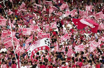 Μέτρα κατά των… τζαμπατζήδων λαμβάνει η ΠΑΕ Ολυμπιακός