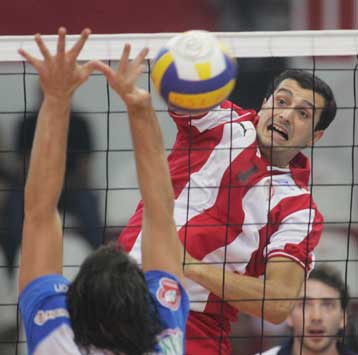 Χωρίς Γκιούρδα ο Ολυμπιακός στην 2η αγωνιστική