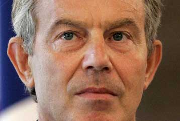 Ογκώδης διαδήλωση στο Μάντσεστερ κατά της πολιτικής Μπλερ στη Μέση Ανατολή