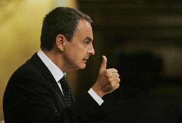 Διεκόπη η κρατική χρηματοδότηση της Εκκλησίας στην Ισπανία με απόφαση Θαπατέρο