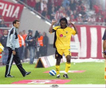 Καυστικός ο Φερέρ, ενώ ο Ζήκος δήλωσε… εμβολιασμένος για το ελληνικό πρωτάθλημα