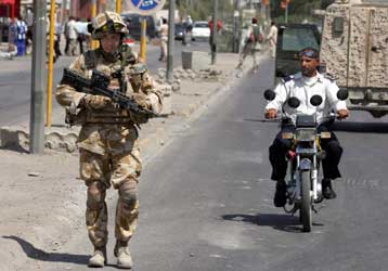 Ο πόλεμος στο Ιράκ «όξυνε την τρομοκρατική απειλή» κατά τις αμερικανικές υπηρεσιές