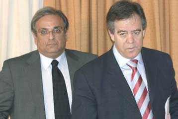 Κόντρα στην κυβέρνηση για την επιμήκυνση της διάρκειας ζωής του γάλακτος