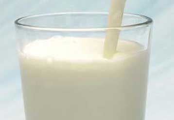 Η επιμήκυνση της ζωής του φρέσκου γάλακτος θα μειώσει την τιμή, λέει ο Γ.Παπαθανασίου