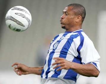 Τιμωρία δύο αγωνιστικών στον Επαλέ από την UEFA