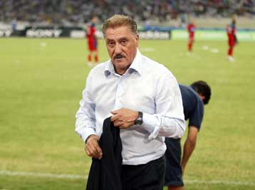 Παρελθόν ο Μαντζουράκης από τον πάγκο της Ξάνθης, φαβορί ο Αναστασιάδης