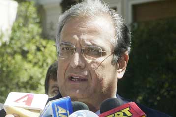 Διαψεύδει ο Π.Καμμένος τους ισχυρισμούς Κουλούρη για τoν υφυπουργό Ανάπτυξης