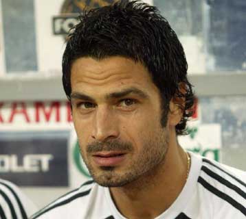 Με προπονητή τον Ρεχάγκελ δεν ξαναπαίζω στην Εθνική, δήλωσε ο Ζήκος