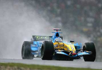 Από την pole position θα ξεκινήσει ο Αλόνσο στο Grand Prix της Σαγκάης