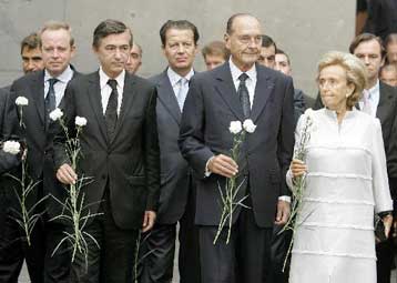 Αναγνώριση της γενοκτονίας των Αρμενίων ζητεί ο Σιράκ από την Τουρκία