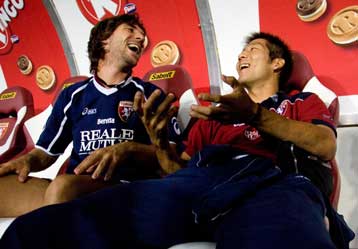 Στους -10 ανέβηκε η Ρετζίνα, «τεσσάρα» της Λάτσιο στην Τορίνο