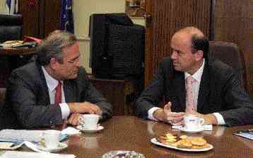 «Πάρτι» υπερτιμολογήσεων του εξοπλισμού στους κλάδους υγείας των ασφαλιστικών ταμείων