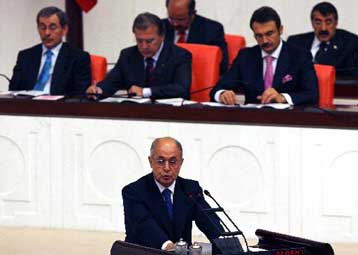 «Yποδείξεις» Σεζέρ προς Αθήνα για τα μειονοτικά δικαιώματα – Βολές σε ΕΕ