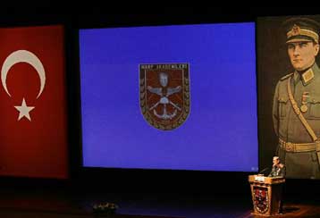 Παρέμβαση του Τούρκου επιτελάρχη με προειδοποιήσεις για το πολιτικό Ισλάμ