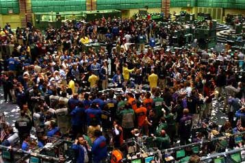 Στα 63 δολάρια το πετρέλαιο, καθώς Νιγηρία και Βενεζουέλα μειώνουν την παραγωγή