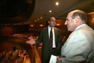 Στόχος η οικονομική αυτοτέλεια, το στίγμα Κυριακόπουλου στην Λυρική Σκηνή