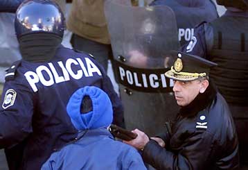 Απεργία πείνας για 8.000 κρατούμενους σε 14 φυλακές του Μπουένος Αϊρες