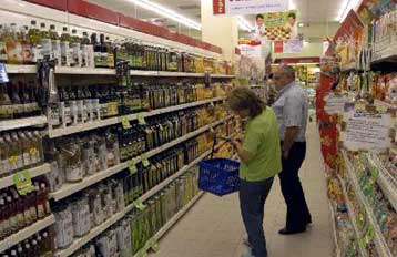Νέο κύμα αυξήσεων στα ράφια των σούπερ μάρκετ