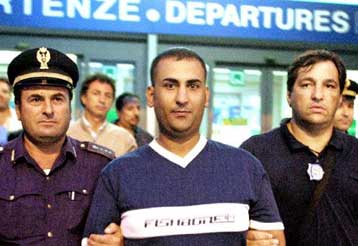 Αοπλος ο αεροπειρατής που κατέλαβε το τουρκικό αεροσκάφος