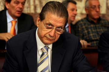 Λανθασμένες εντυπώσεις στο επεισόδιο με τη σιδηρογροθιά εντοπίζει ο Β.Πολύδωρας