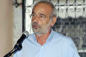 Ελληνική πρωτοβουλία για οριστική λύση του Παλαιστινιακού ζήτησε ο Αλ.Αλαβάνος