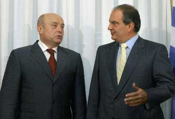 Η ενέργεια στο επίκεντρο της συνάντησης Καραμανλή με τον Ρώσο πρωθυπουργό