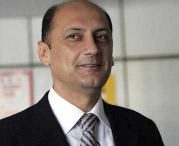 Προς παραγραφή οι συμπληρωματικές κατηγορίες κατά του Πέτρου Μαντούβαλου