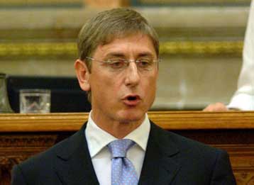 Ψήφο εμπιστοσύνης πήρε ο Ούγγρος πρωθυπουργός απολογούμενος για τα ψέματα