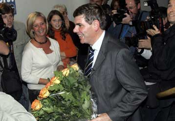 Πτώση του κόμματος του Βέλγου πρωθυπουργού και άνοδος της ακροδεξιάς στις τοπικές εκλογές