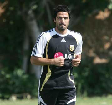 Ετοιμοπόλεμος και ο Ζήκος για την ΑΕΚ