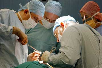 Υγρό υψηλής τεχνολογίας σταματά την αιμορραγία αμέσως