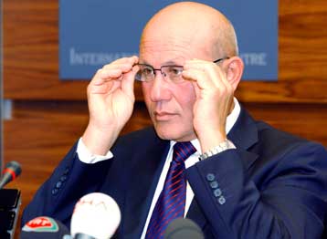 Ανευ όρων άρση της απομόνωσης των Τουρκοκύπριων ζήτησε από την Κομισιόν ο Ταλάτ