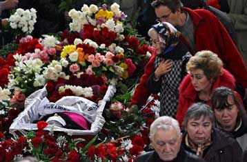 Νέες πιέσεις Ράις προς Κρεμλίνο για διαλεύκανση της δολοφονίας Πολιτκόφσκαγια