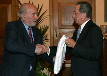 Κόντρα για την ανάληψη ευθυνών για το Γραμματικό από την Helios ή την… Ajet