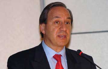 «Όχι» στη νοοτροπία εξάρτησης από τους πόρους της ΕΕ, λέει ο Γ.Αλογοσκούφης