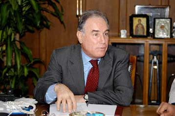 Αγωγή κατά του υφυπουργού Ανάπτυξης Γ.Παπαθανασίου κατέθεσε ο Κίμων Κουλούρης