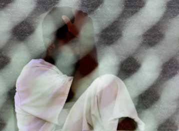 Απαράδεκτη και αντιπαραγωγική η λειτουργία του Γκουαντάναμο, δηλώνει η Βρετανία