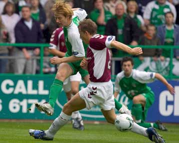 Ισοπαλία με ανατροπή πήρε η Χαρτς από την Χιμπέρνιαν