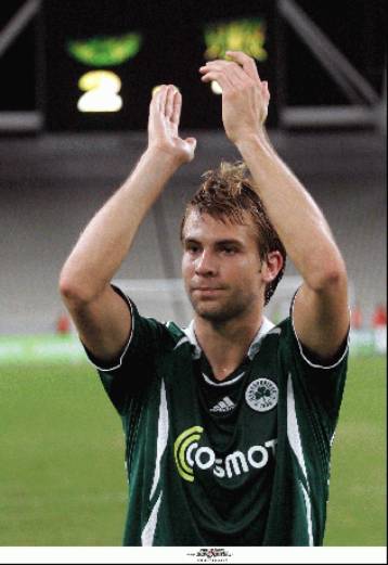 Σύνθημα νίκης με Χάποελ και… αποθέωση Μουνιόθ από τον Ίβανσιτς